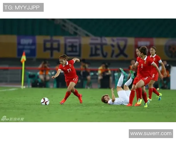 东亚杯中国队对阵直播全程回顾与精彩瞬间分析