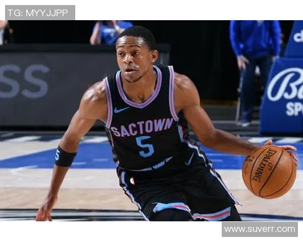 德阿隆福克斯:从新秀到球队核心的成长之路与未来展望 德阿隆福克斯:从新秀到球队核心的成长之路与未来展望