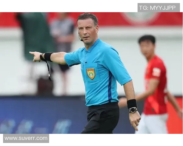 欧冠决赛裁判引发热议曾执法世界杯决赛的名哨引争议 欧冠决赛裁判引发热议曾执法世界杯决赛的名哨引争议